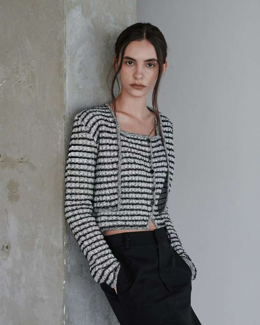 NK265 條紋針織吊帶外套