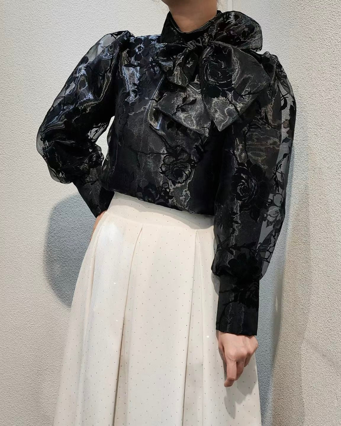 NK249 蝴蝶結領印花襯衫