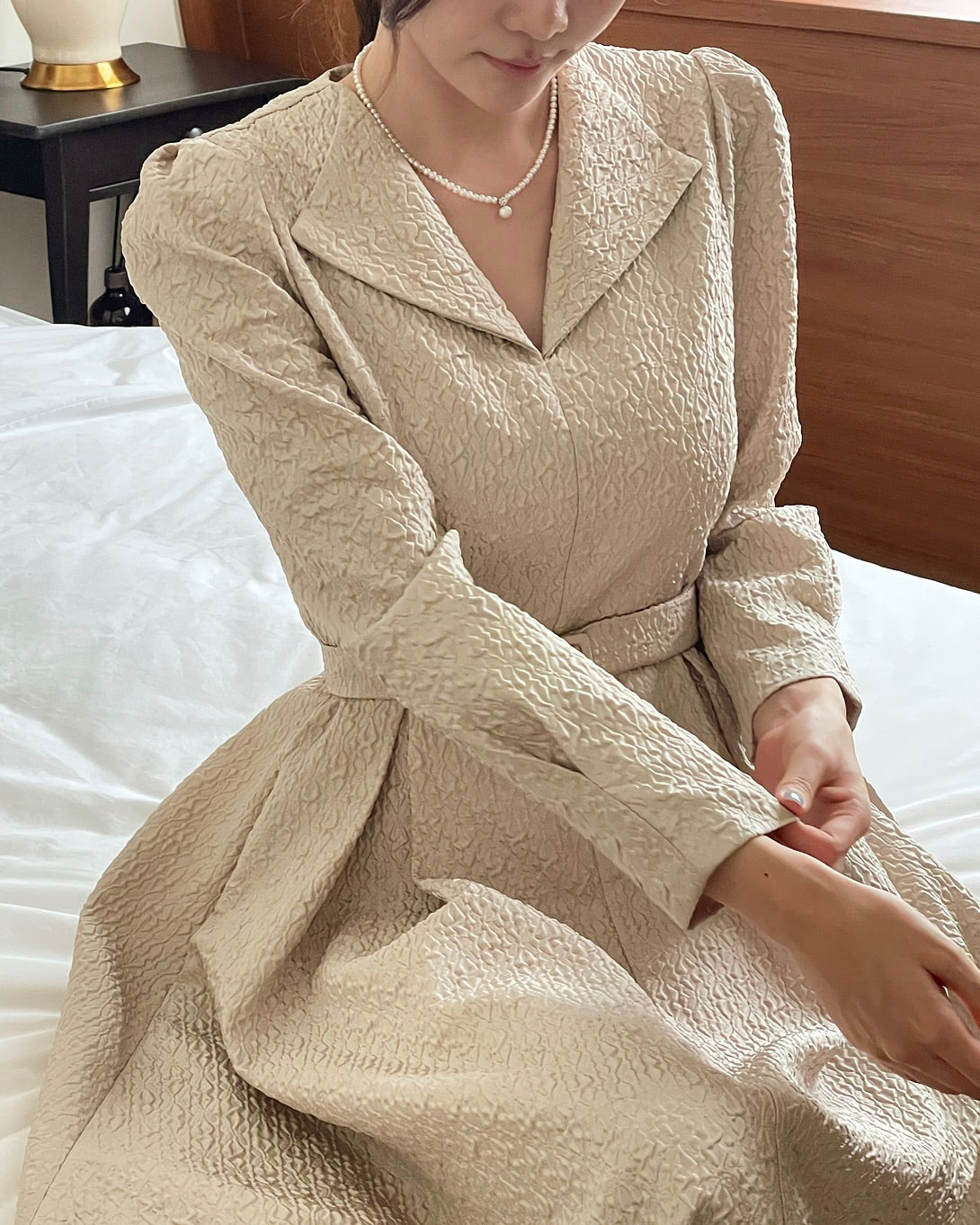 NK236 泡泡袖提花長連身裙