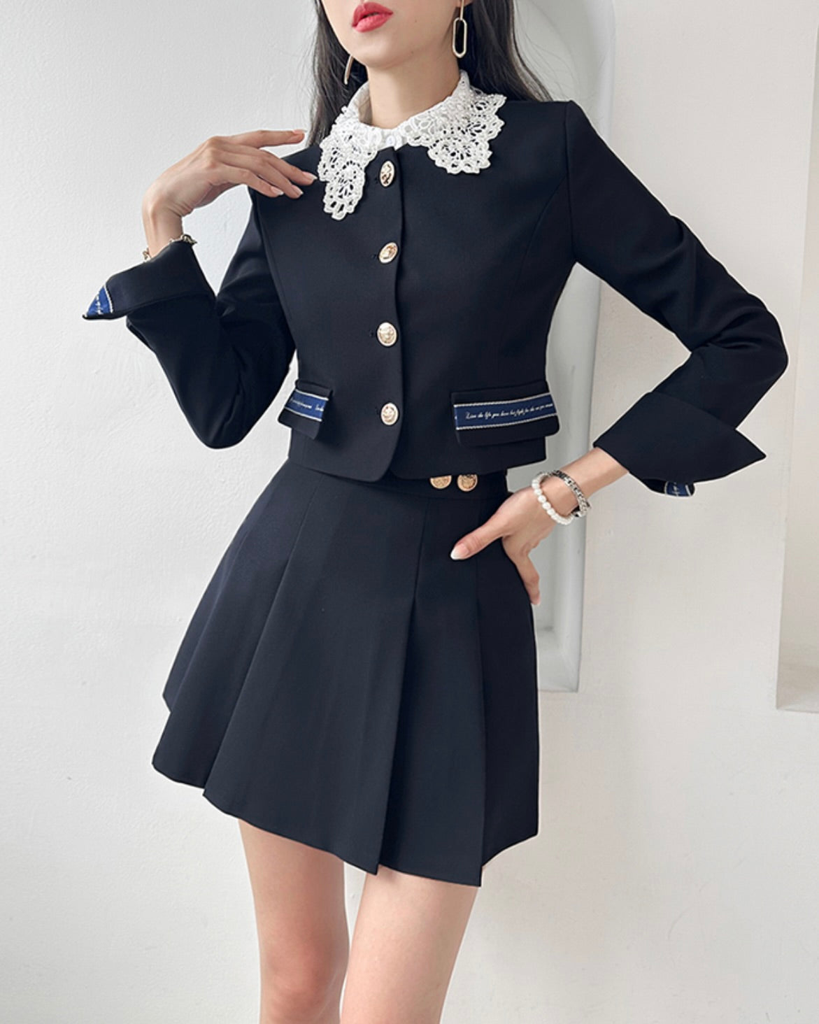 NK239 Cropped 外套套裝