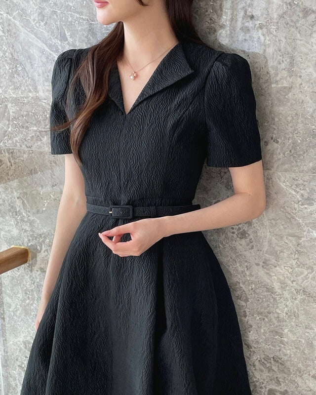 NK062 特色布料V領連身帖