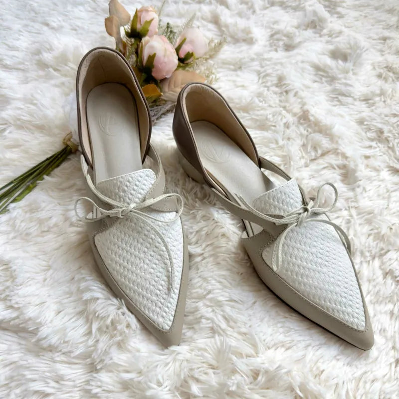NE891 Leather Lab RIBBON OPEN SHANK FLATS