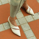 NE460 LEATHER LAB POINTED HEEL PUMPS