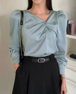 NK267 褶皺絲綢上衣