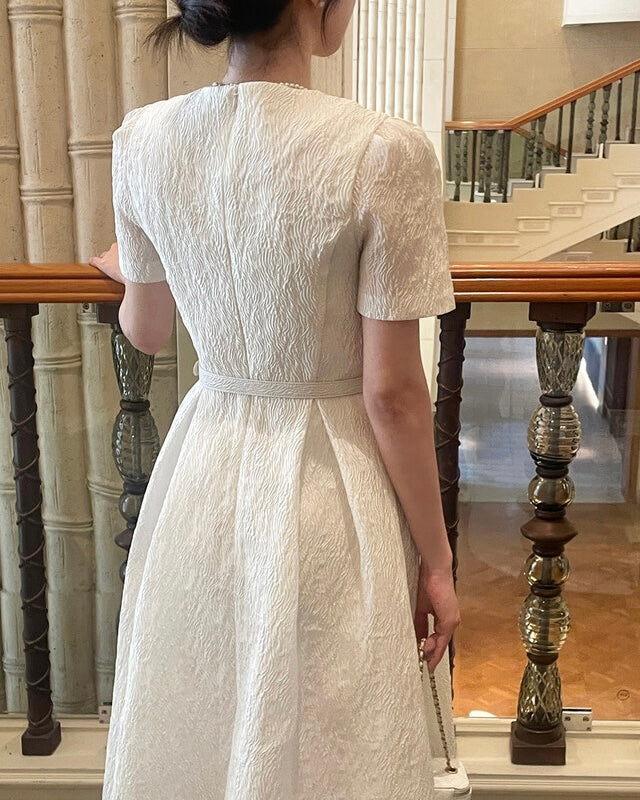 NK062 特色布料V領連身帖