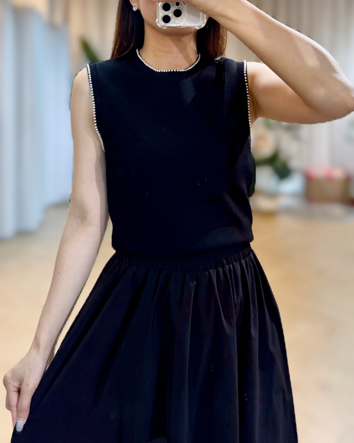 NK070 挺料珍珠邊高密針織背心