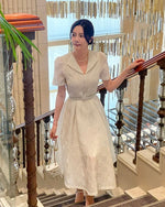 NK062 特色布料V領連身帖