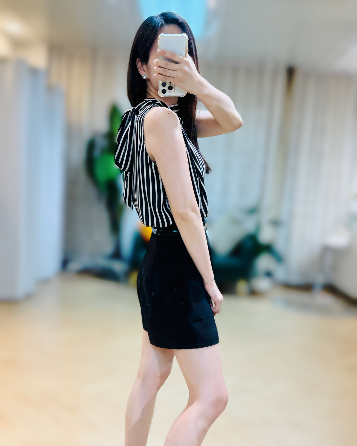 NK132 特色衣領真絲上衣