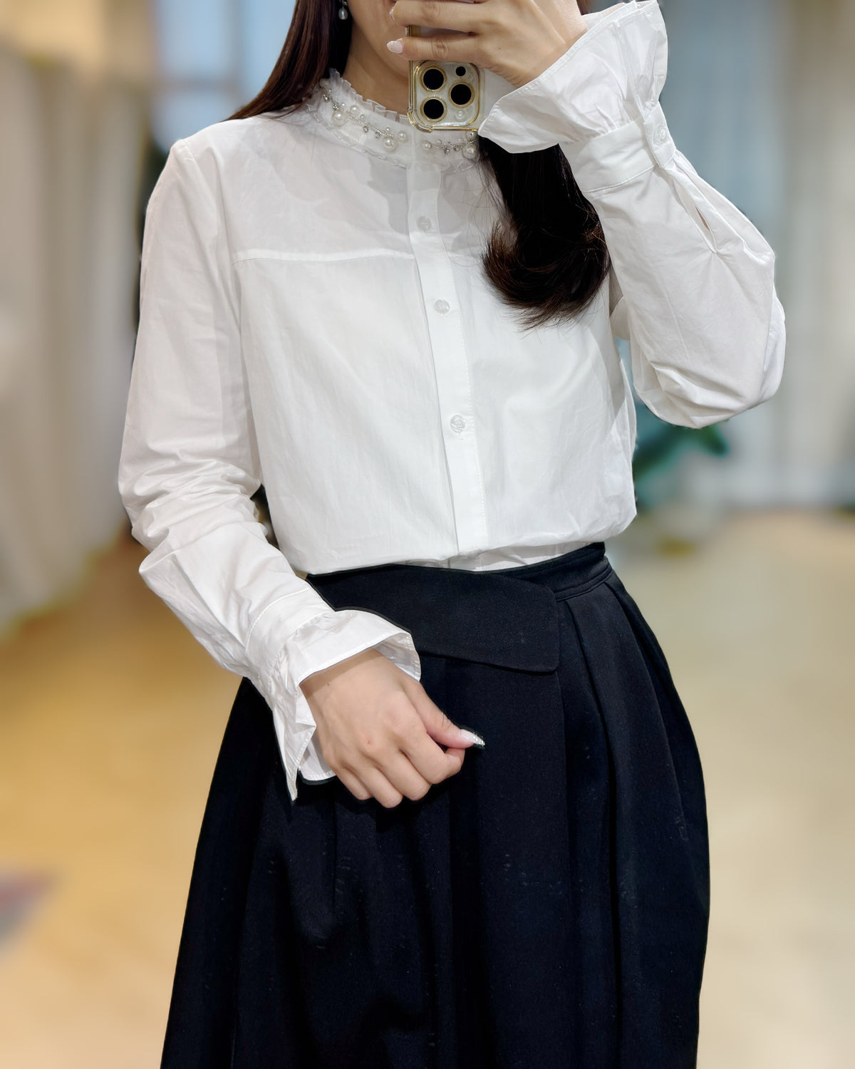 NH914 珍珠領邊恤衫