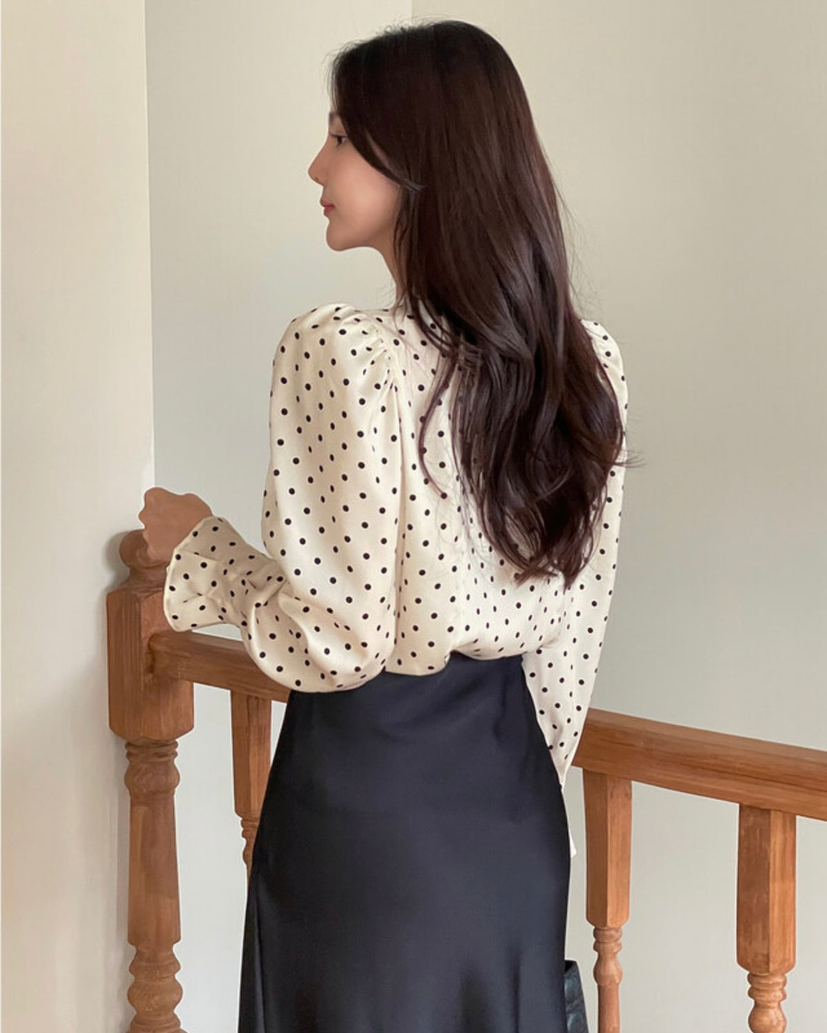 NK256 蕾絲領圓點襯衫