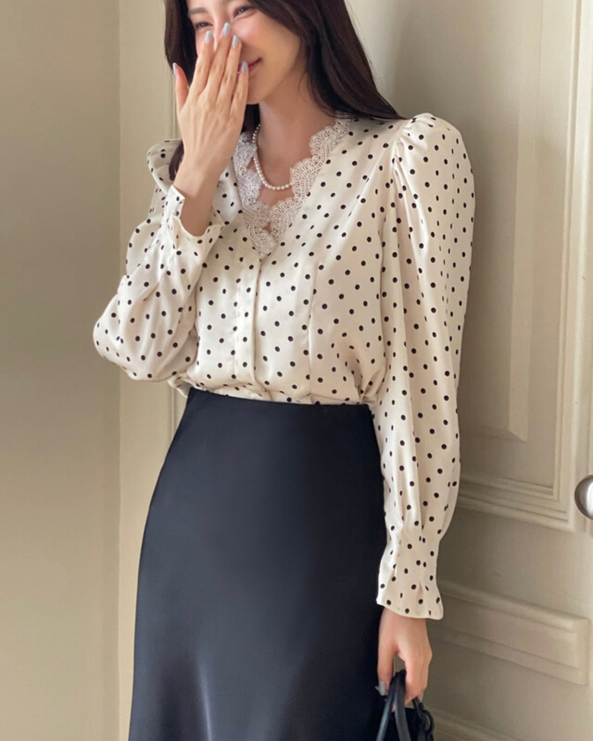 NK256 蕾絲領圓點襯衫