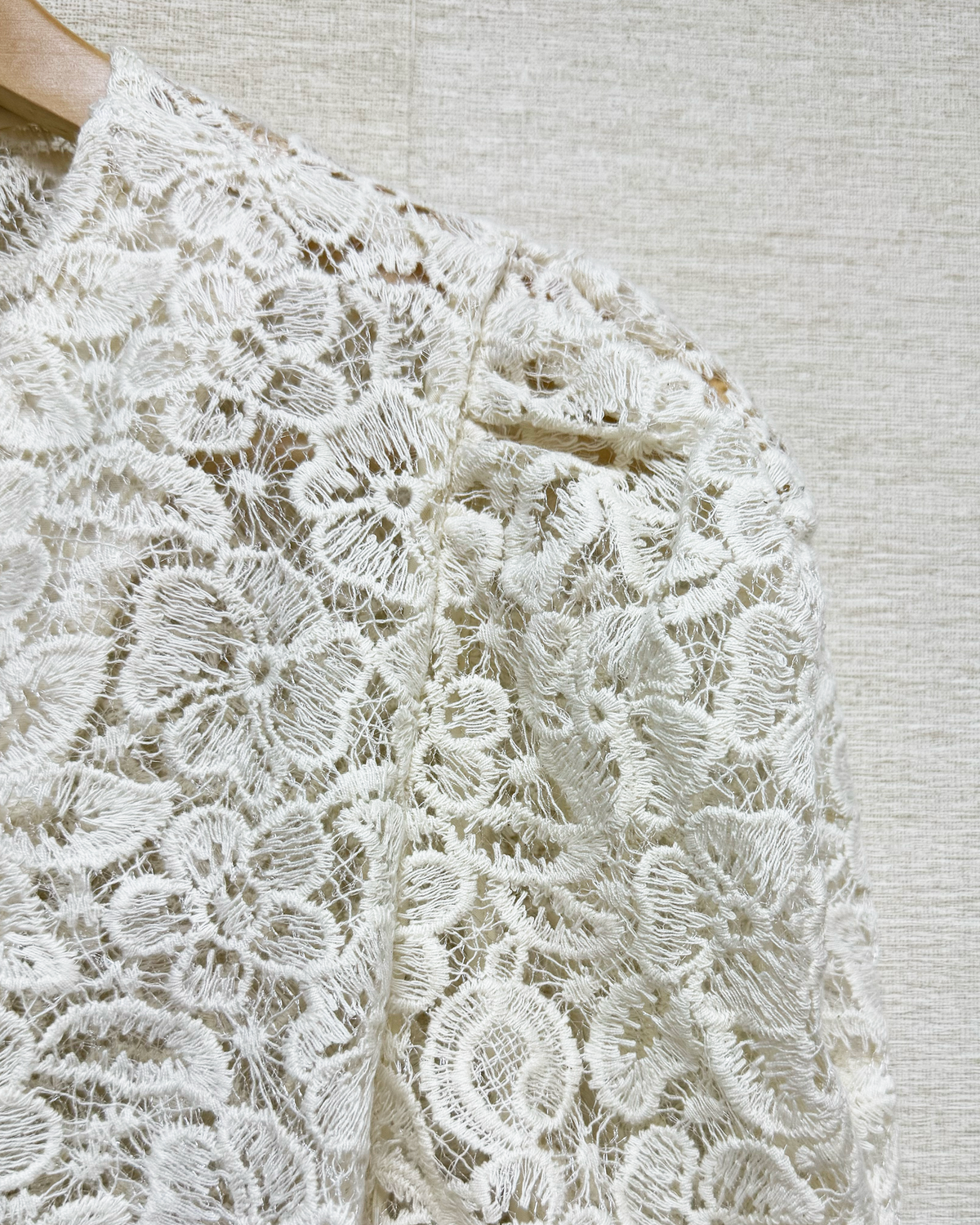 NK772 Lace公主袖短上衣