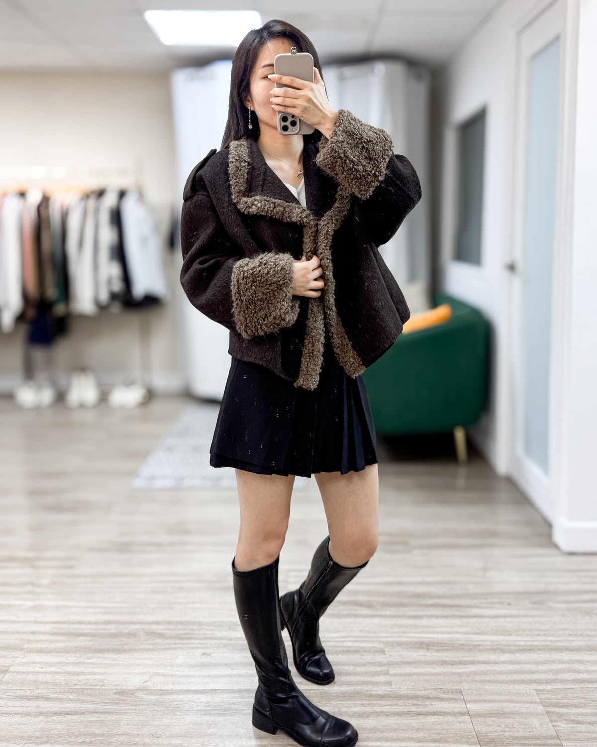 NK443 羊羔毛羊絨外套