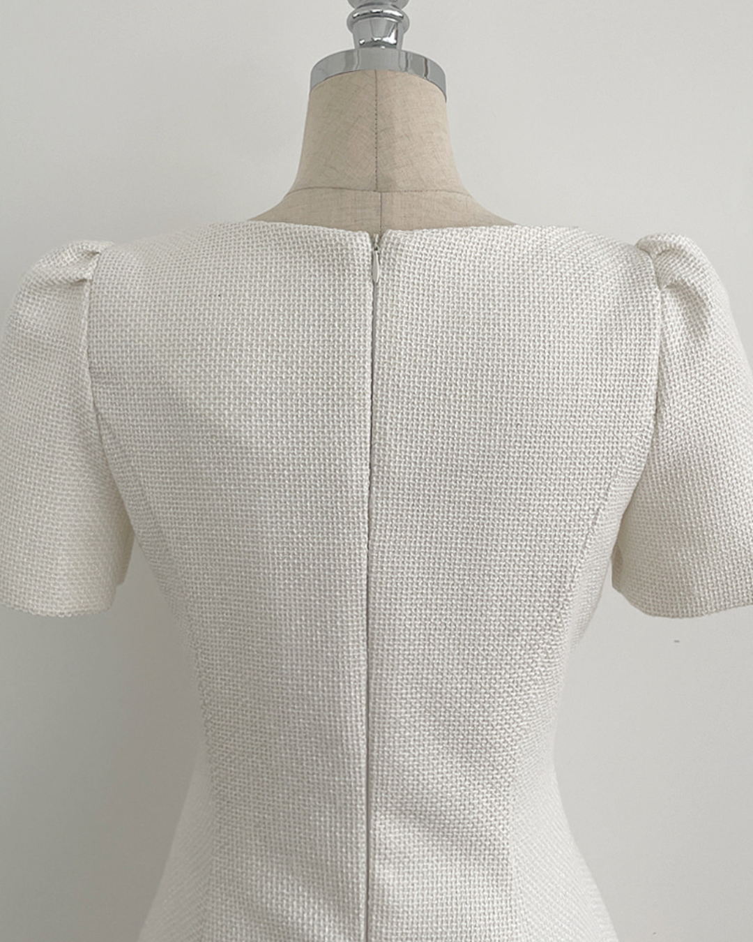 NK523D 法式V領收腰連身裙