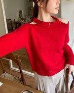 NK362 露肩圓領毛衣