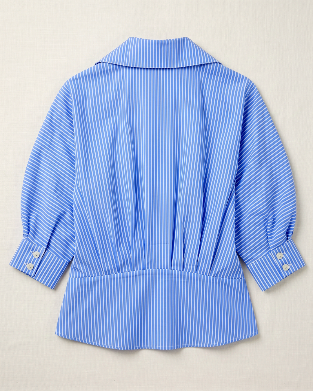 NH285 slim waist straight shirt