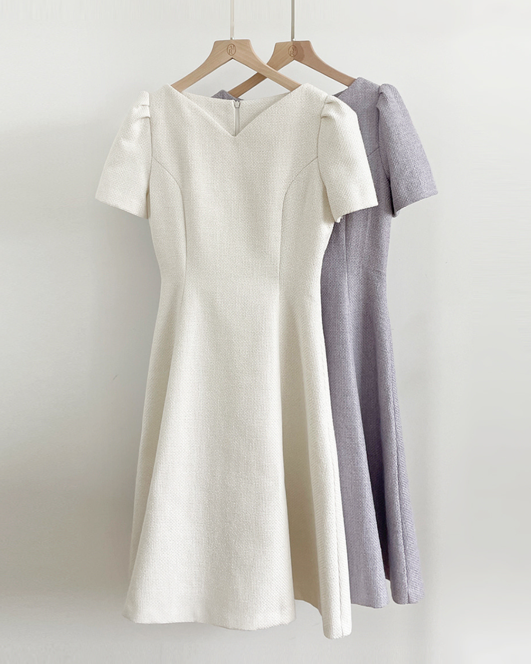 NK523D 法式V領收腰連身裙