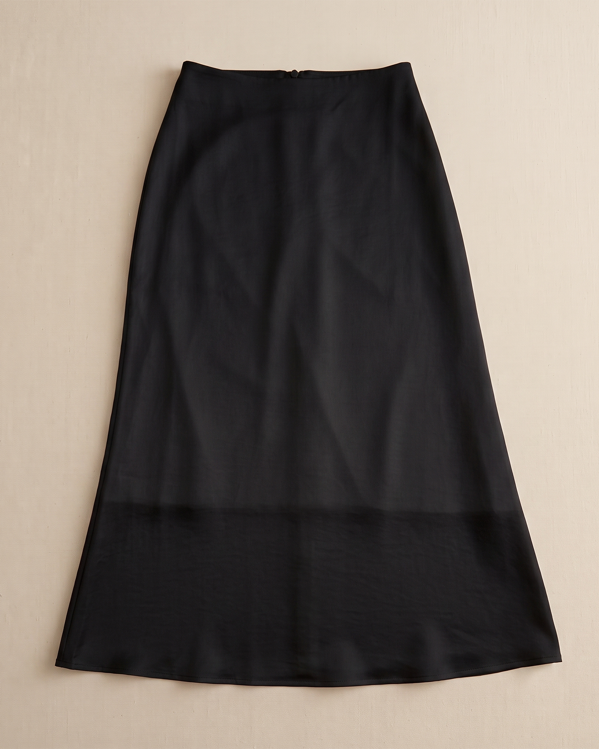 NK706 緞面質感 A Line長裙
