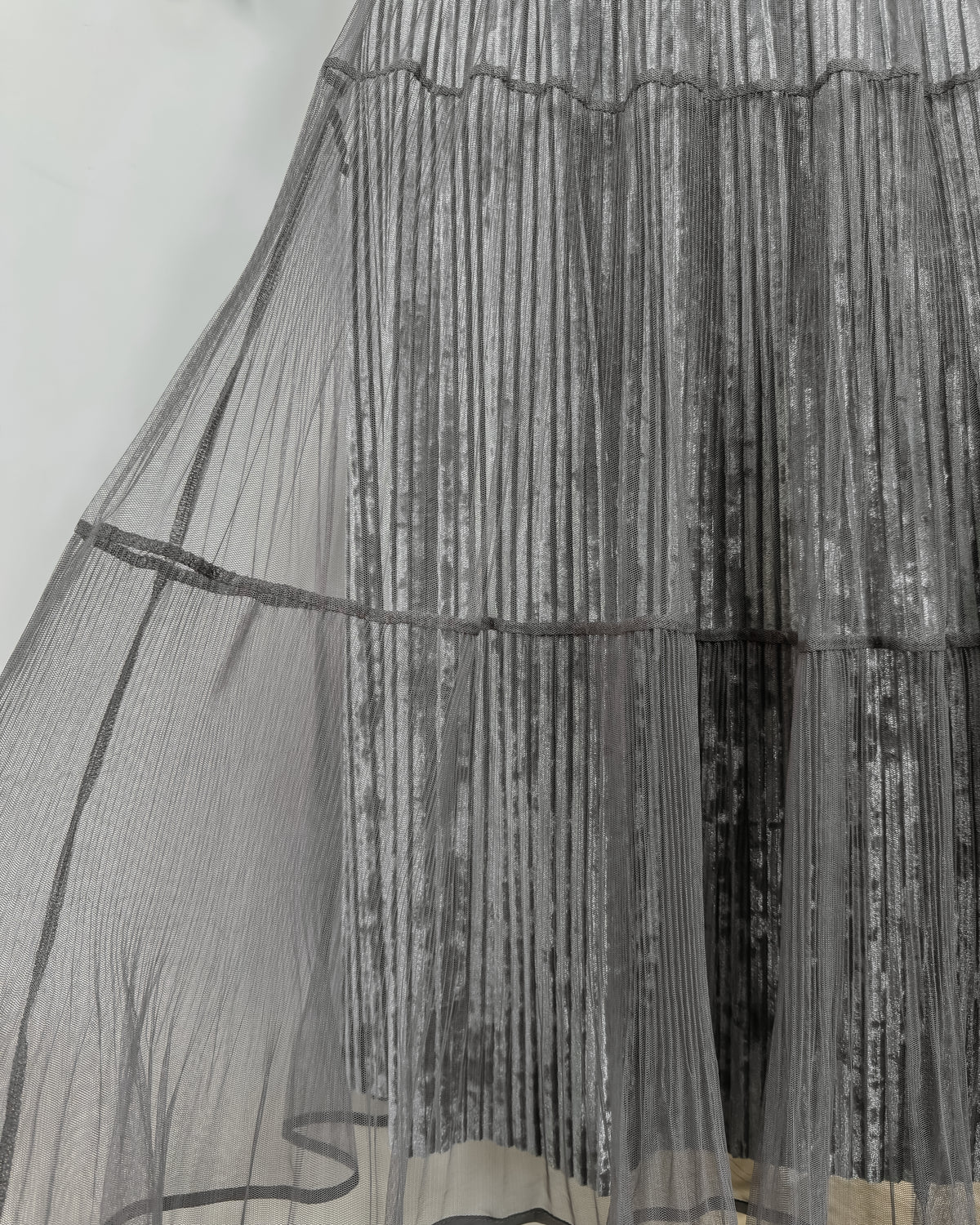 NK372 網紗拼接絲絨百褶裙