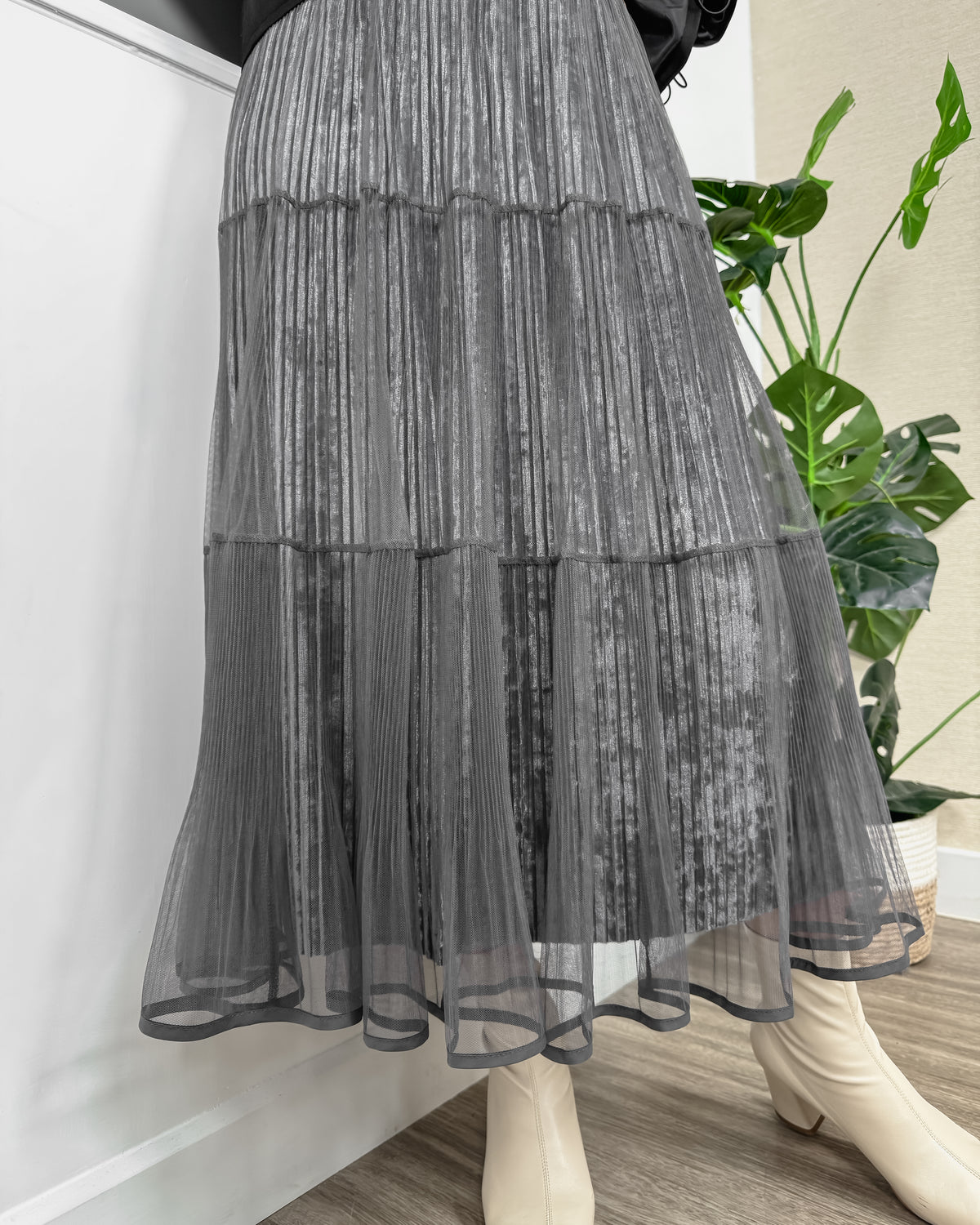 NK372 網紗拼接絲絨百褶裙
