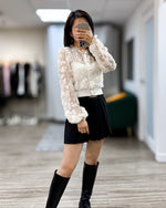 NK426 Lace立領珍珠扣上衣