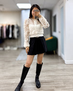 NK426 Lace立領珍珠扣上衣