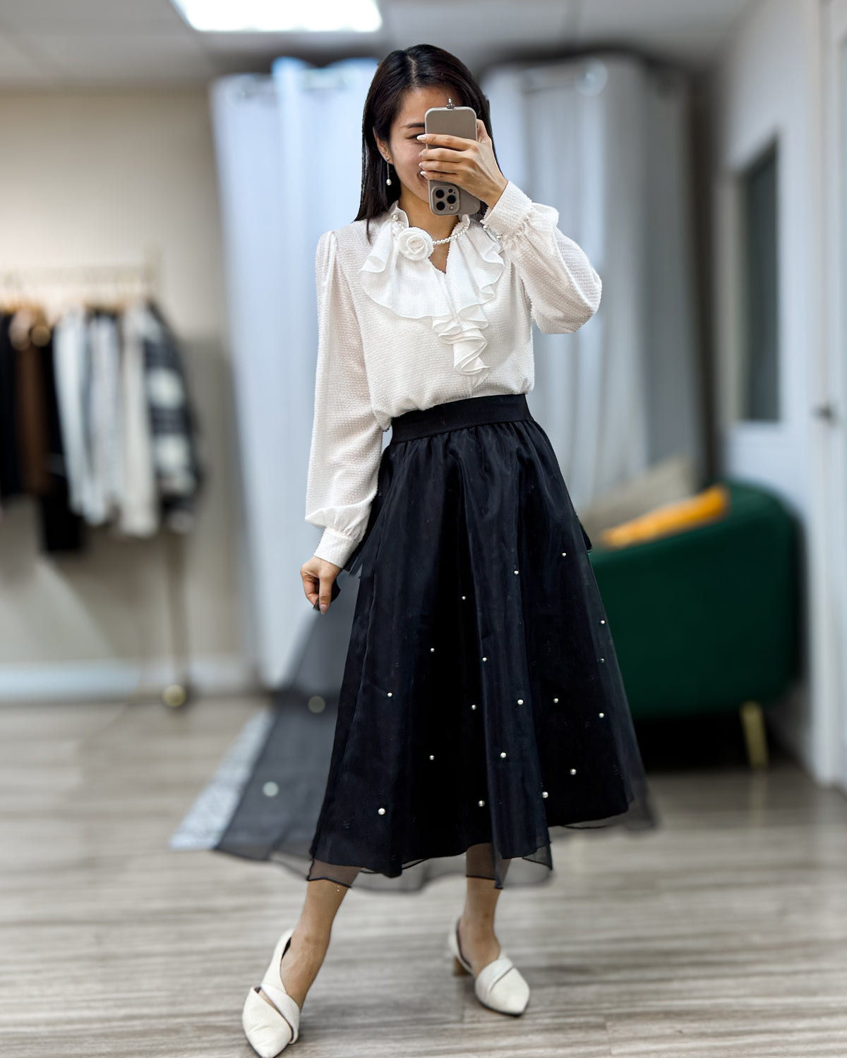 NK418 玫瑰皺褶領襯衫