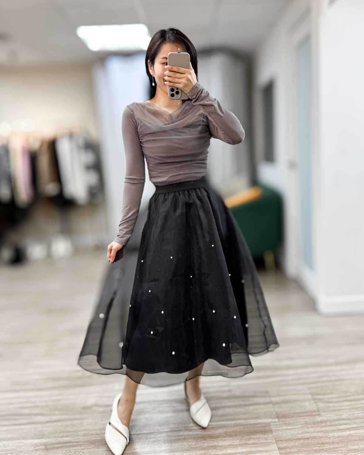 NK414 拼紗露肩上衣