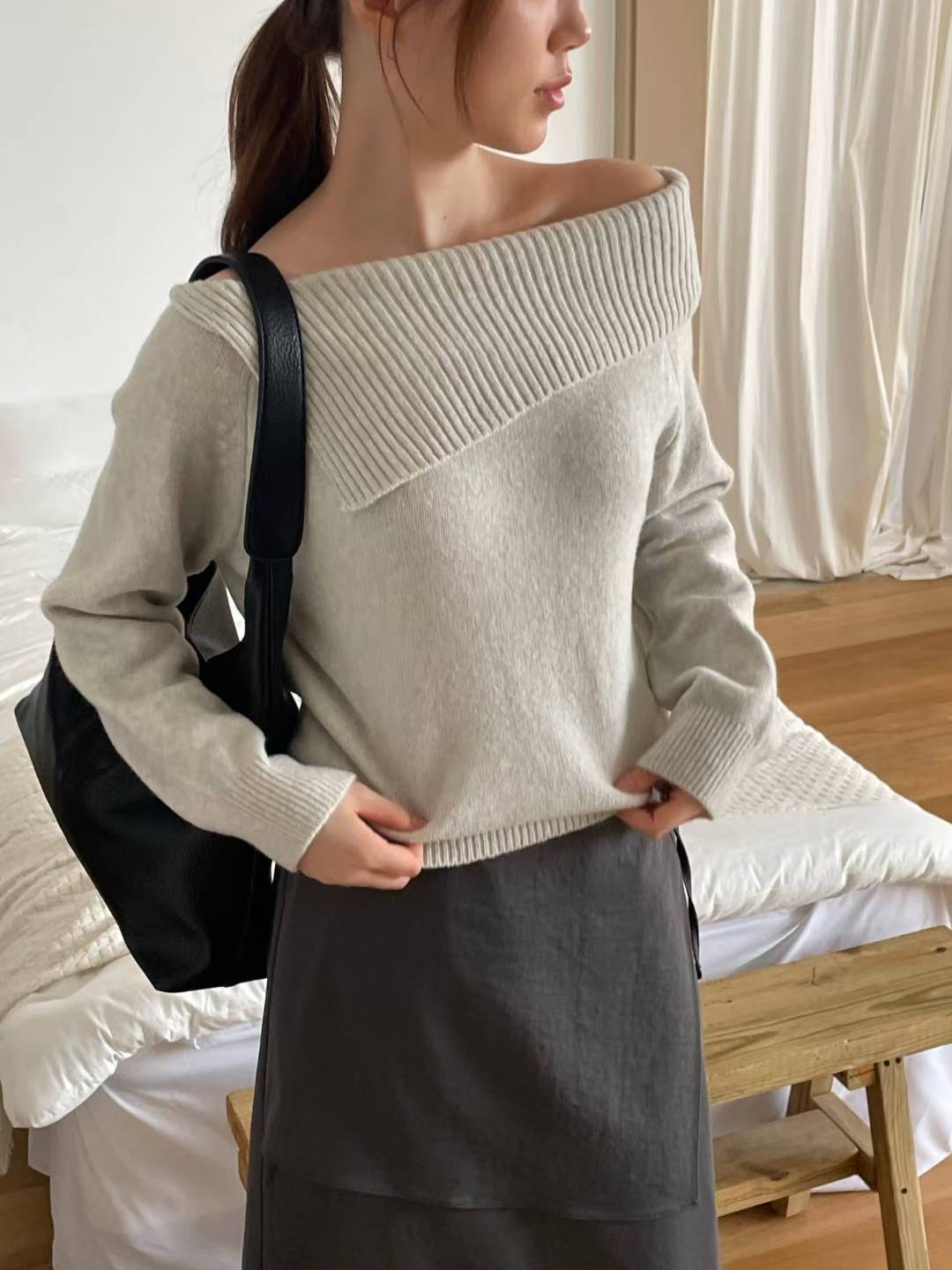 NK444 露肩大領口毛衣