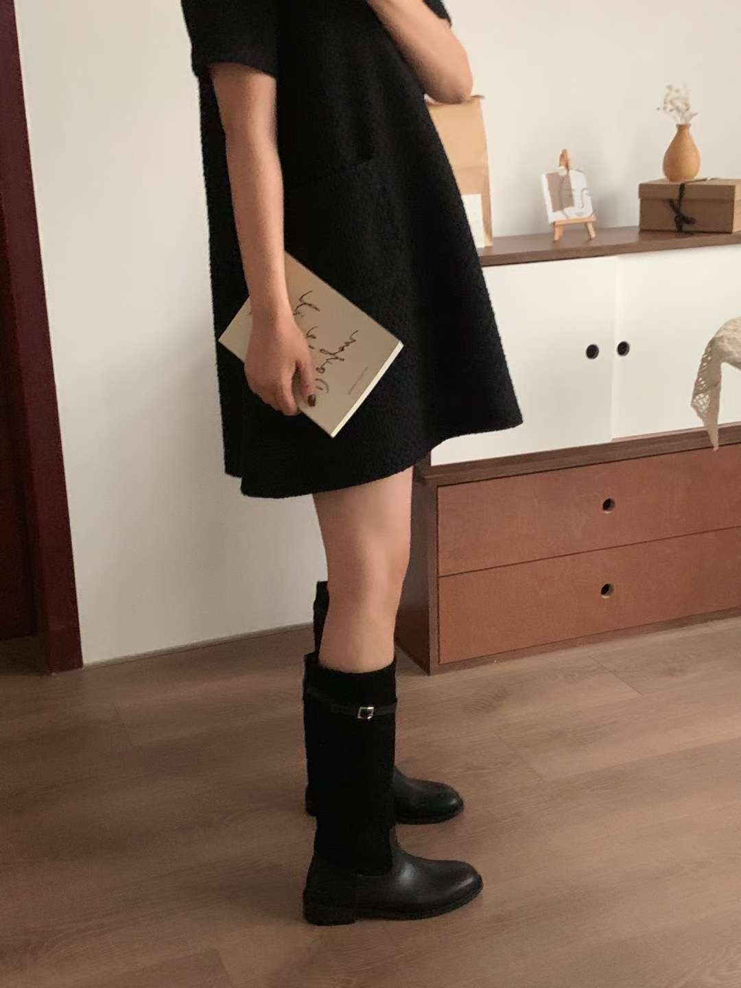 NK404 細帶皮扣騎士靴